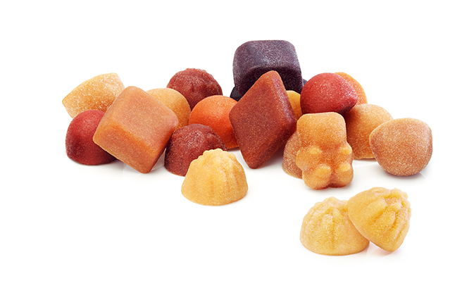 Paradise Fruits Blog Vitamin-Fruchtgummis in verschiedenen Formen und Farben.